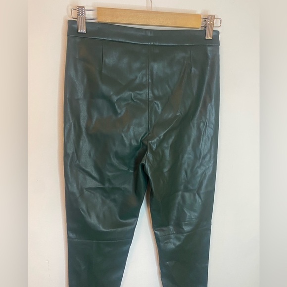 Zara Blogger Favorite Forest Green Faux Leather Ankle Zip Pants - Picture 8 of 9